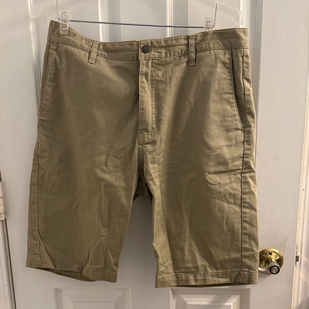 Volcom Men's Khaki Flat Front Shorts